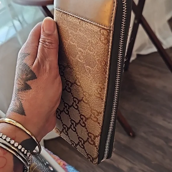 Gucci Wallet - Picture 7 of 7